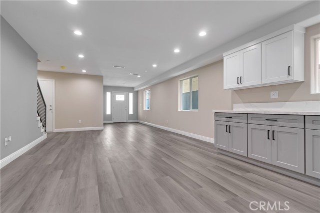 Hawaiian Gardens, California, 90716, United States, 6 Bedrooms Bedrooms, ,Residential,For Sale,1985769