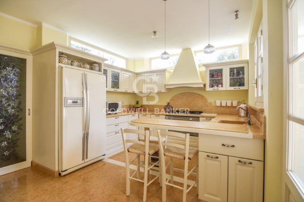 via vaiana, Pietrasanta, Lucca, 55045, IT, 5 Bedrooms Bedrooms, ,6 BathroomsBathrooms,Residential,For Sale,via vaiana,1676903