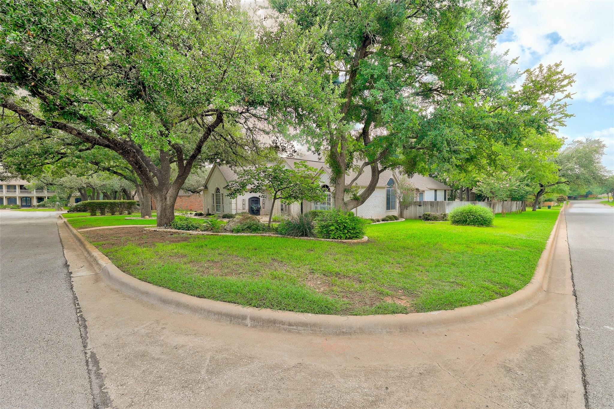 Georgetown, Texas, 78628, United States, 3 Bedrooms Bedrooms, ,3 BathroomsBathrooms,Residential,For Sale,1916183