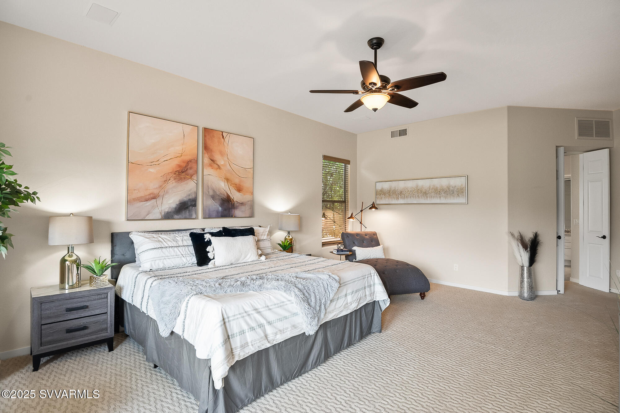 Sedona, Arizona, 86351, United States, 2 Bedrooms Bedrooms, ,2 BathroomsBathrooms,Residential,For Sale,1883707