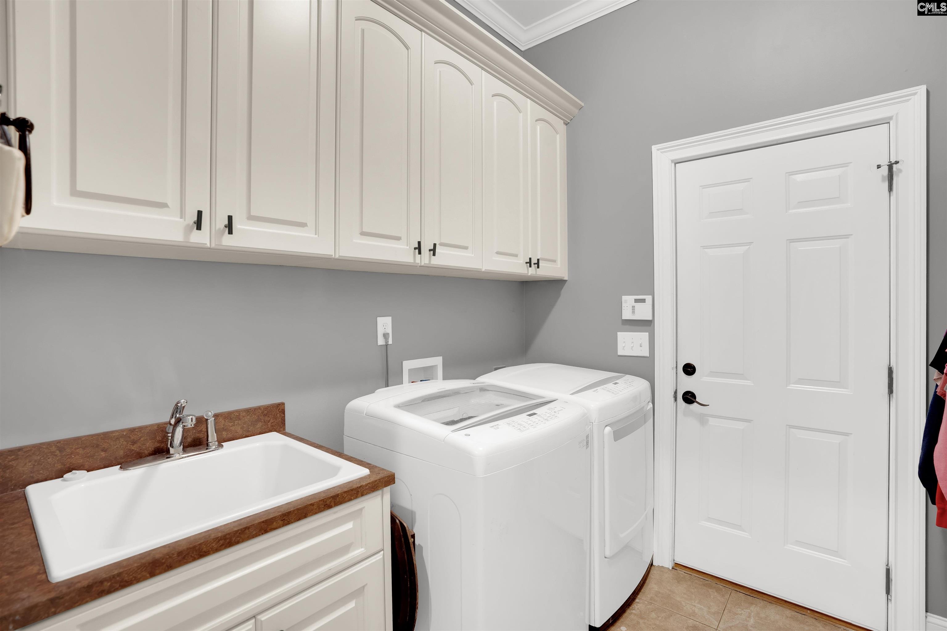 Chapin, South Carolina, 29036, United States, 5 Bedrooms Bedrooms, ,5 BathroomsBathrooms,Residential,For Sale,1932837