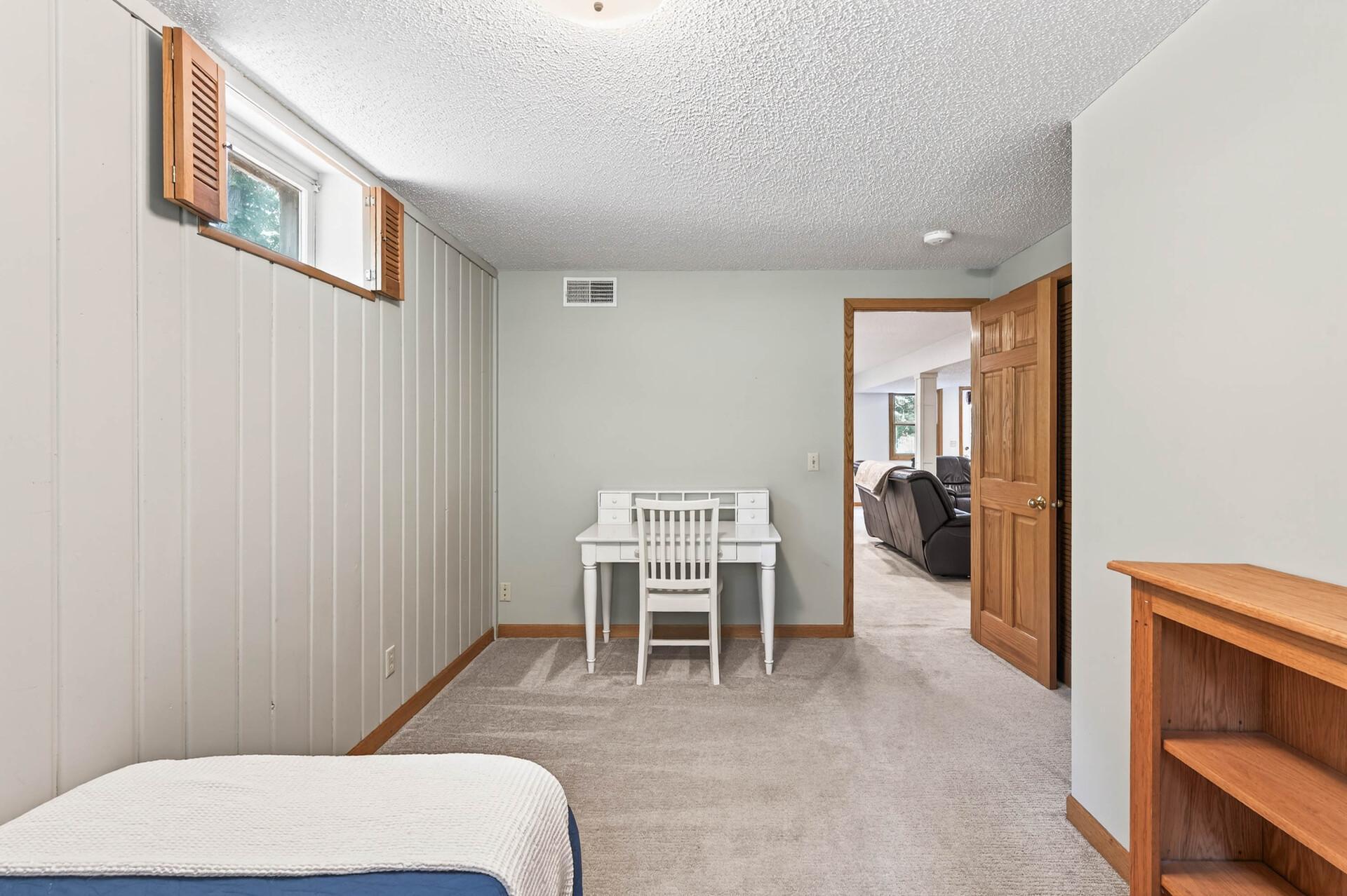 Minnetonka, Minnesota, 55345, United States, 5 Bedrooms Bedrooms, ,2 BathroomsBathrooms,Residential,For Sale,1919862