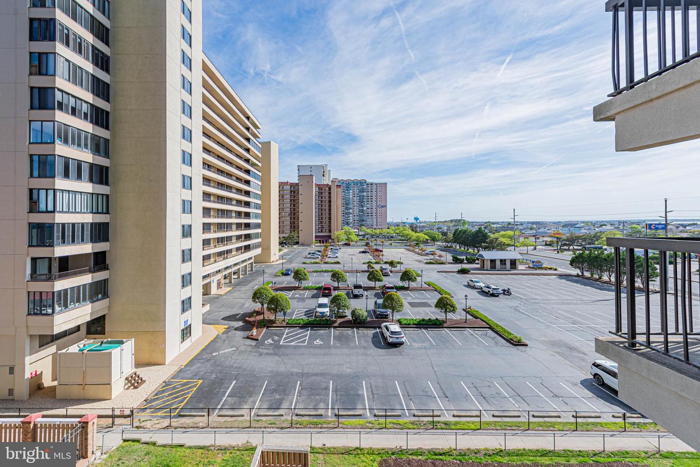 Ocean City, Maryland, 21842, United States, 2 Bedrooms Bedrooms, ,2 BathroomsBathrooms,Residential,For Sale,1795269
