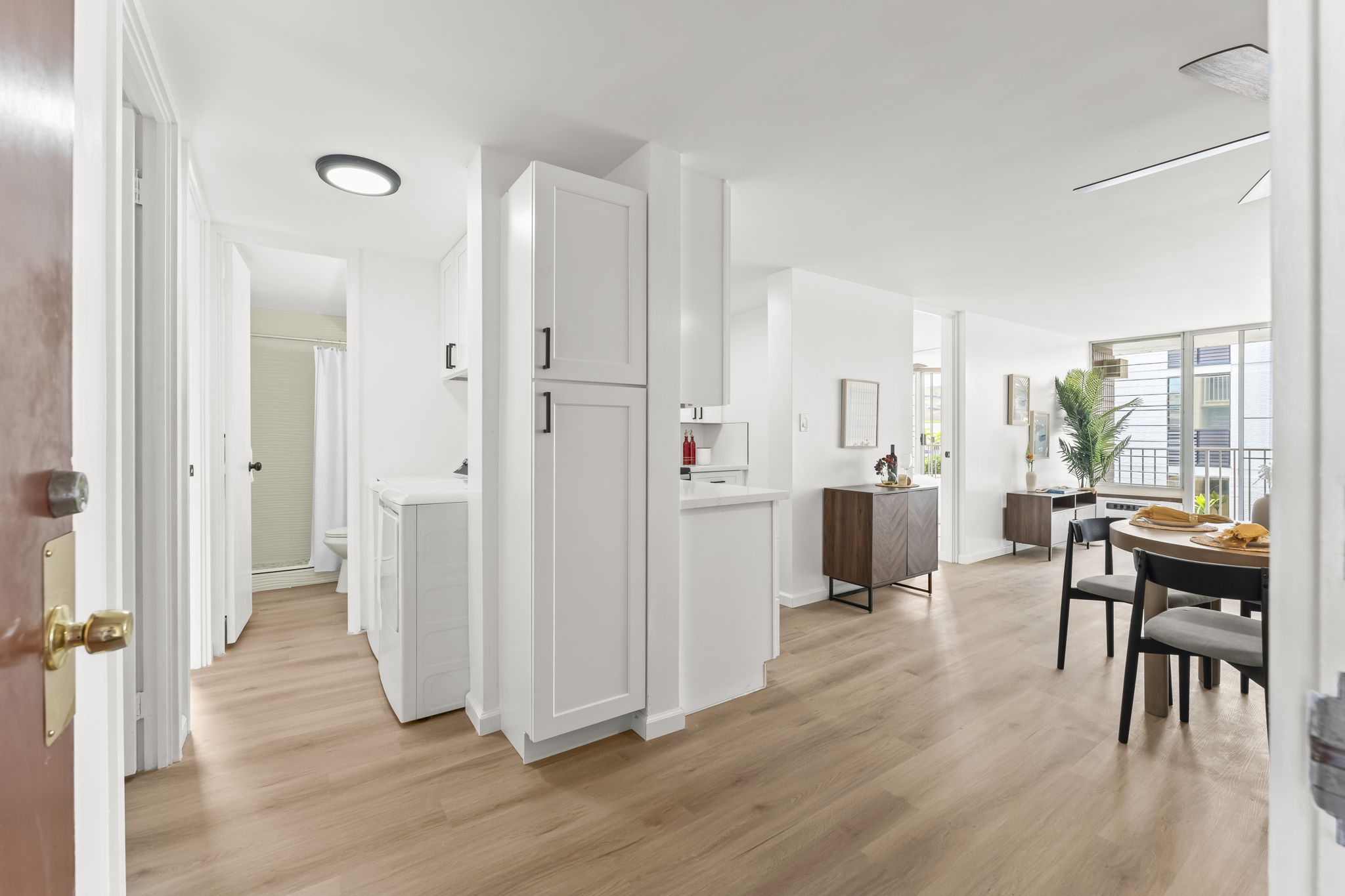 Honolulu, Hawaii, 96818, United States, 3 Bedrooms Bedrooms, ,2 BathroomsBathrooms,Residential,For Sale,2007889