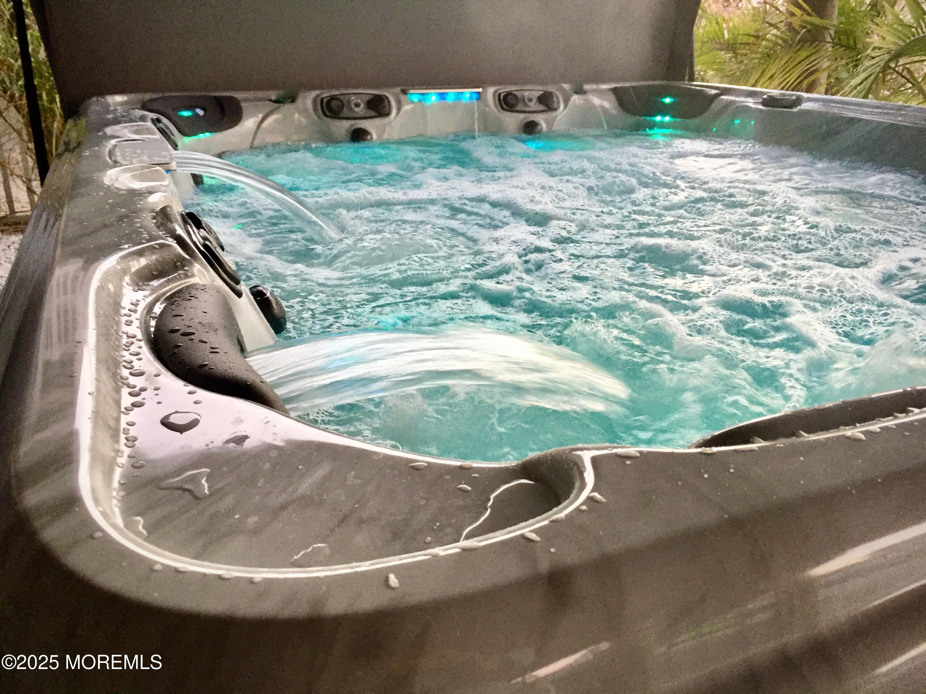 Beach Haven West, New Jersey, 08050, United States, 4 Bedrooms Bedrooms, ,3 BathroomsBathrooms,Residential,For Sale,2002868