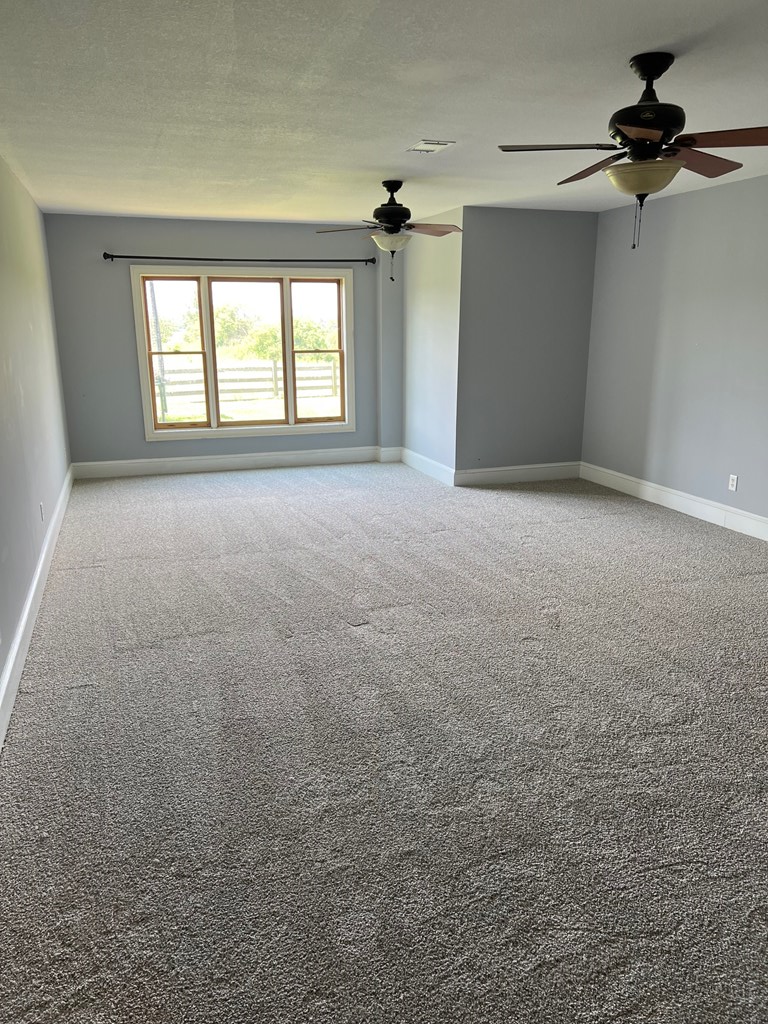Ellijay, Georgia, 30536, United States, 4 Bedrooms Bedrooms, ,4 BathroomsBathrooms,Residential,For Sale,1876952