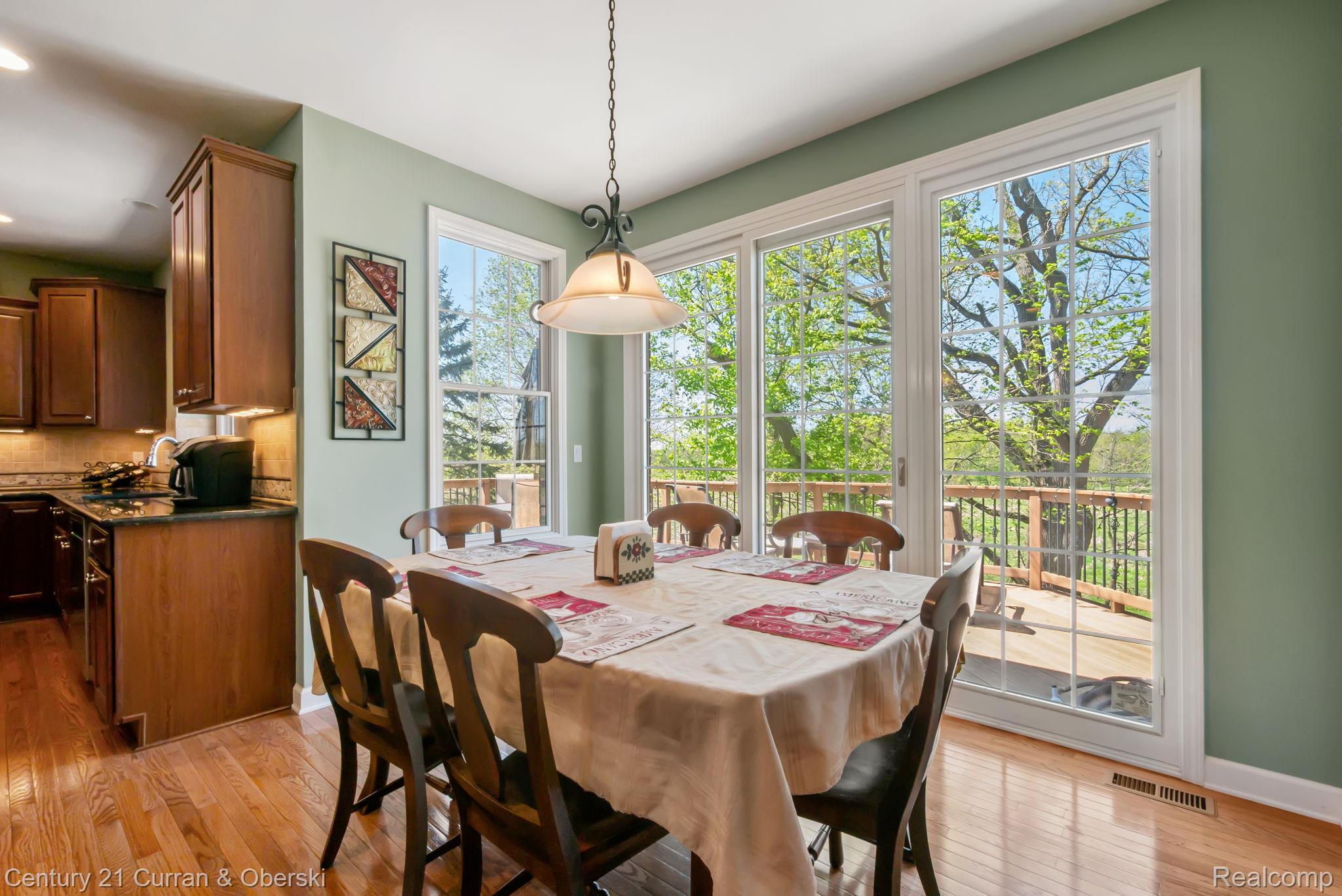 Northville, Michigan, 48168, United States, 5 Bedrooms Bedrooms, ,6 BathroomsBathrooms,Residential,For Sale,2048857