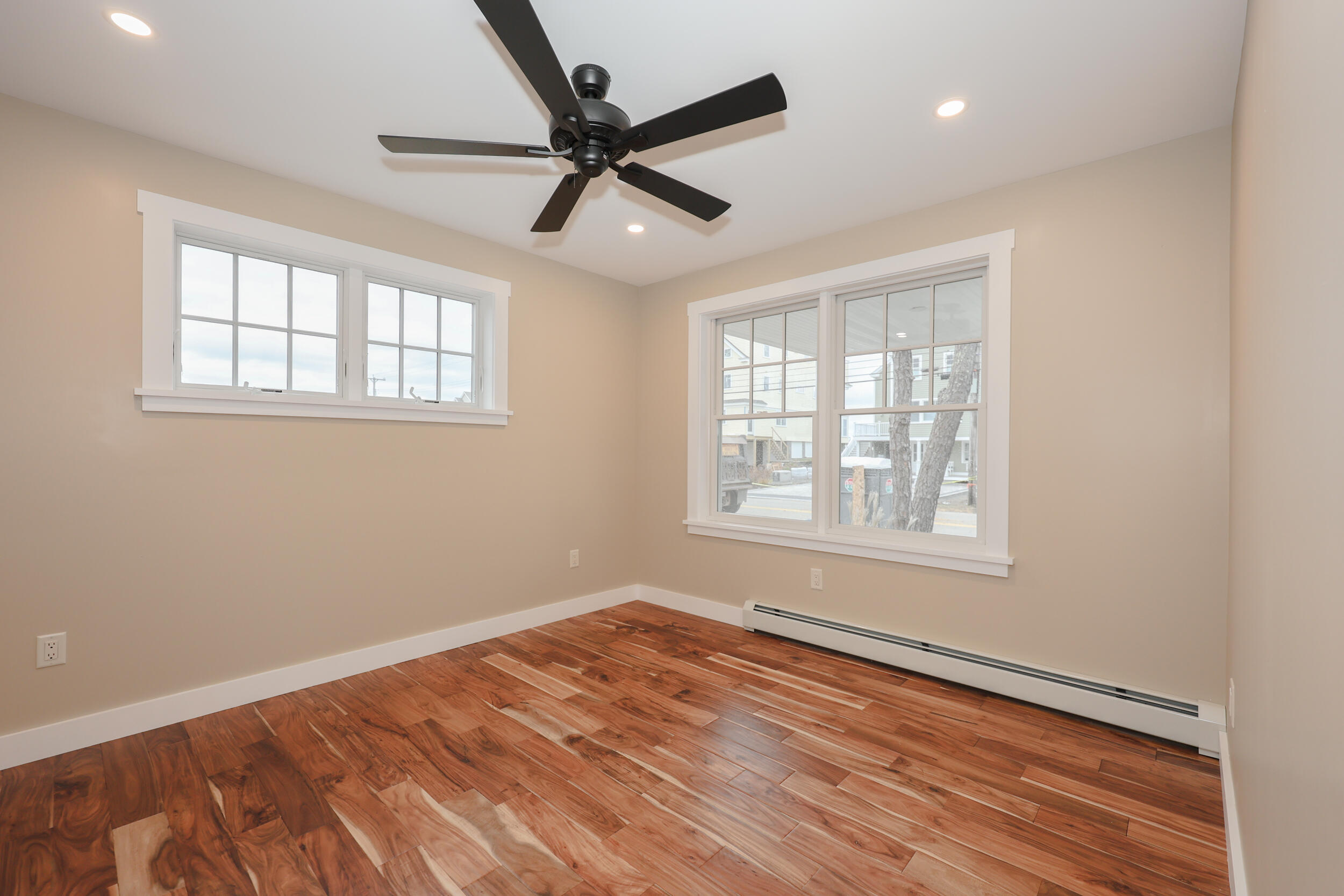 Wells, Maine, 04090, United States, 3 Bedrooms Bedrooms, ,3 BathroomsBathrooms,Residential,For Sale,1987601