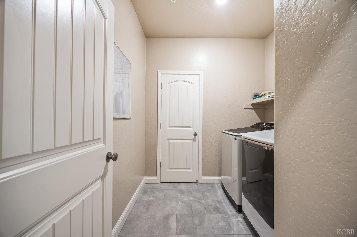 Visalia, California, 93292, United States, 3 Bedrooms Bedrooms, ,3 BathroomsBathrooms,Residential,For Sale,2007773