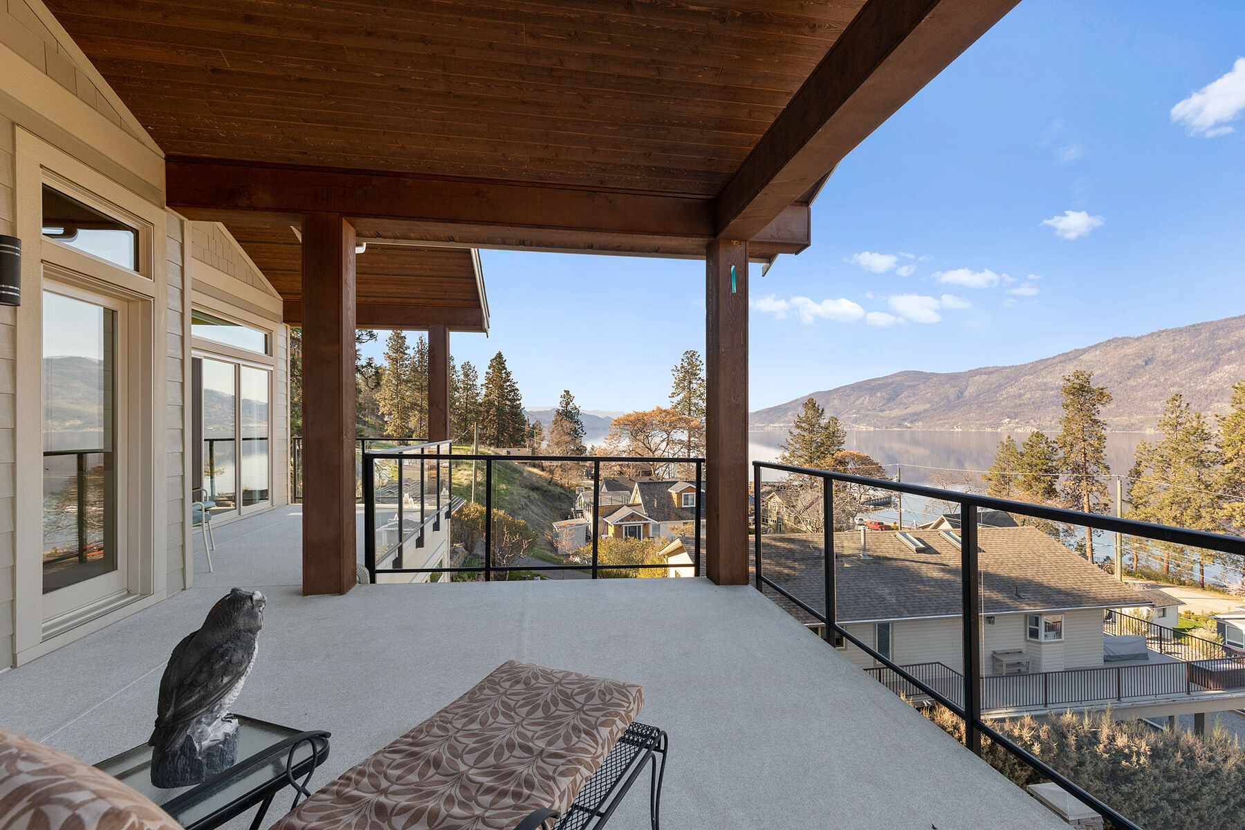  Stunning Family Home - 物件實景