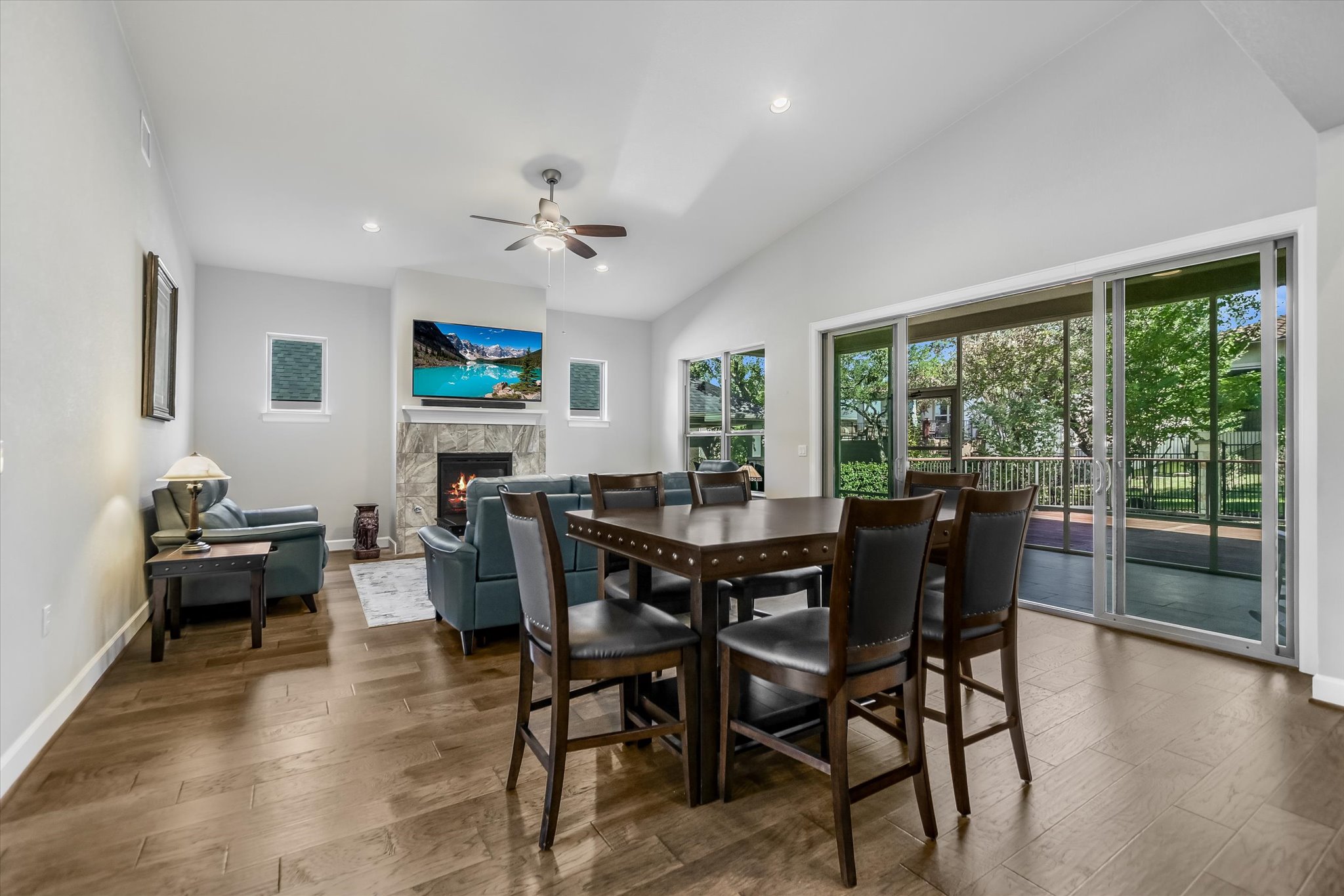 San Marcos, Texas, 78666, United States, 2 Bedrooms Bedrooms, ,2 BathroomsBathrooms,Residential,For Sale,1992470