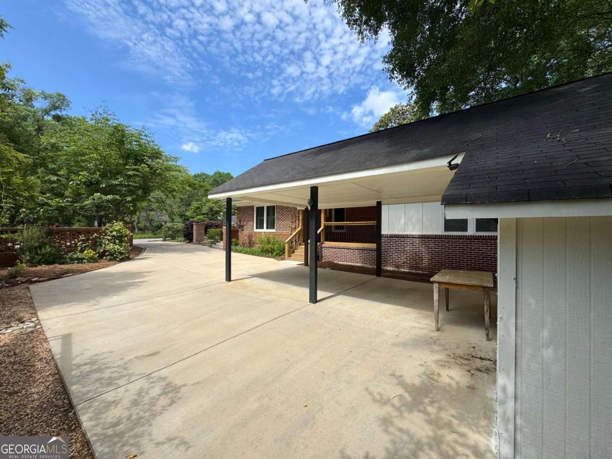 Athens, Georgia, 30606, United States, 4 Bedrooms Bedrooms, ,4 BathroomsBathrooms,Residential,For Sale,1806220