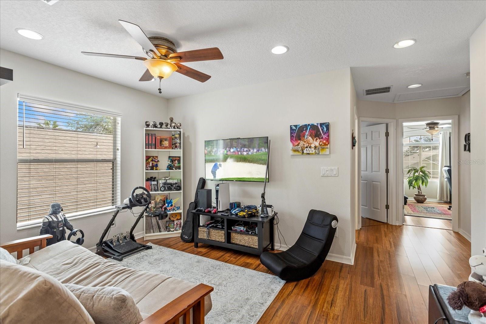 ORLANDO, Florida, 32832, United States, 4 Bedrooms Bedrooms, ,3 BathroomsBathrooms,Residential,For Sale,1915391