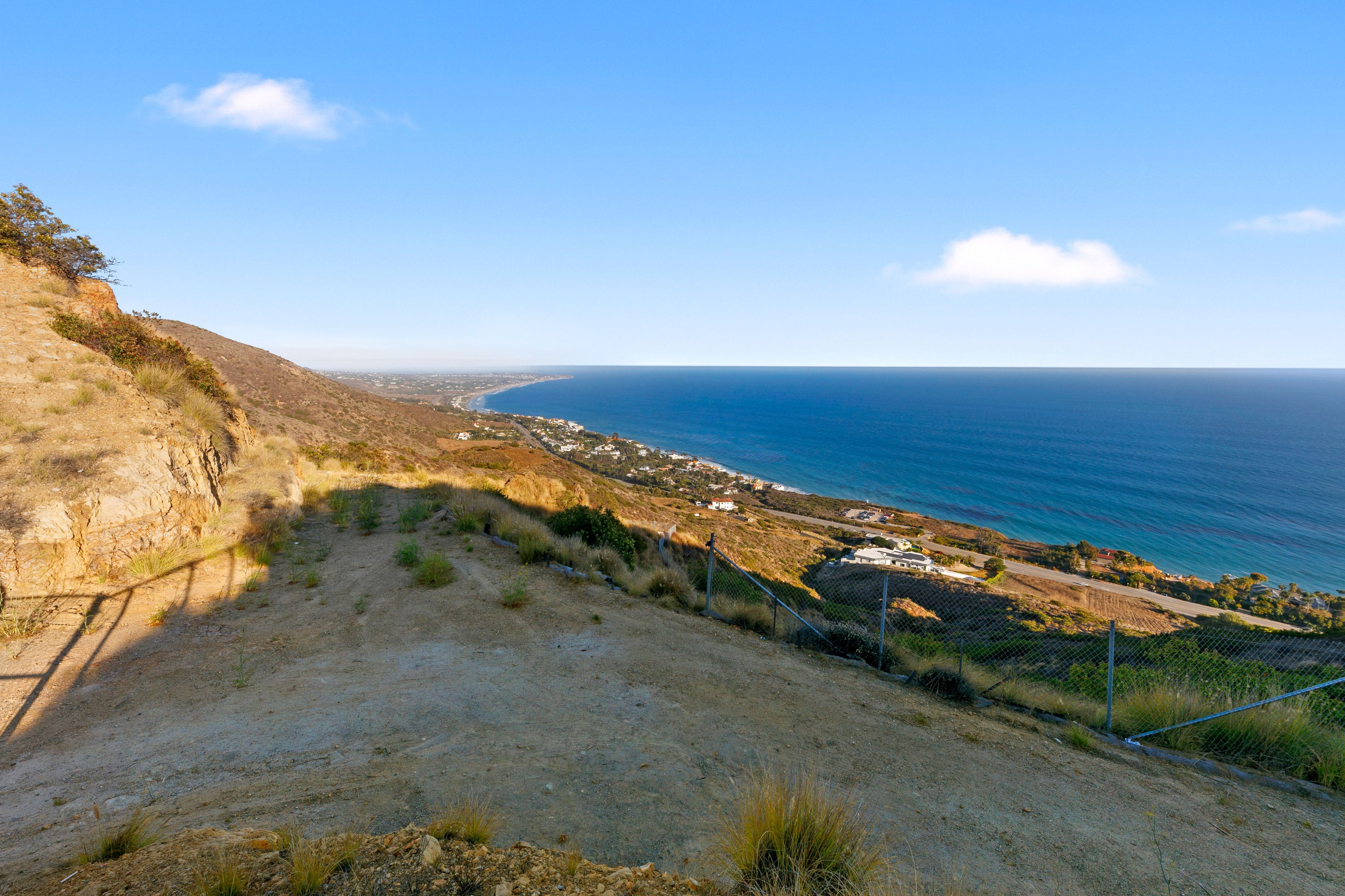  4140 Encinal Canyon Rd - 物件實景