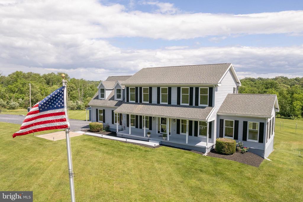 Winchester, Virginia, 22603, United States, 4 Bedrooms Bedrooms, ,3 BathroomsBathrooms,Residential,For Sale,1838915