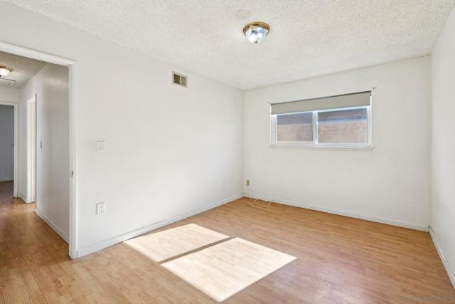 San Diego, California, 92111, United States, 3 Bedrooms Bedrooms, ,2 BathroomsBathrooms,Residential,For Sale,2007846