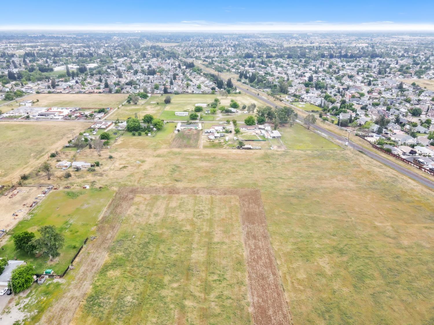 Sacramento, California, 95828, United States, ,Land,For Sale,2040311