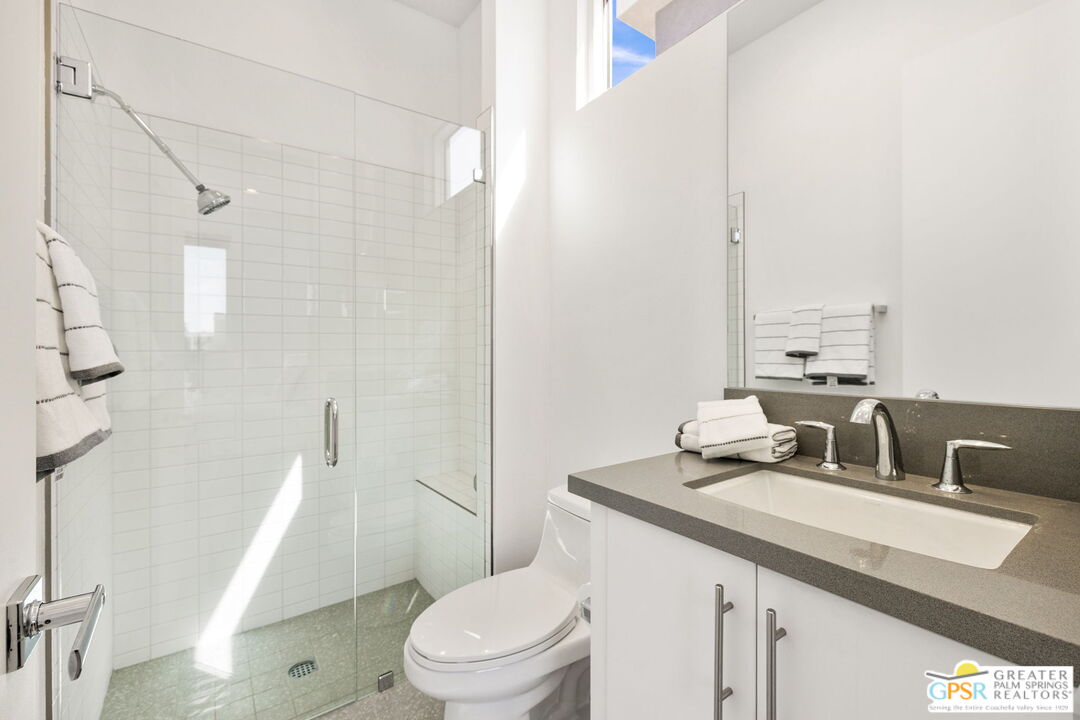 Palm Springs, California, 92262, United States, 3 Bedrooms Bedrooms, ,3 BathroomsBathrooms,Residential,For Sale,1927236