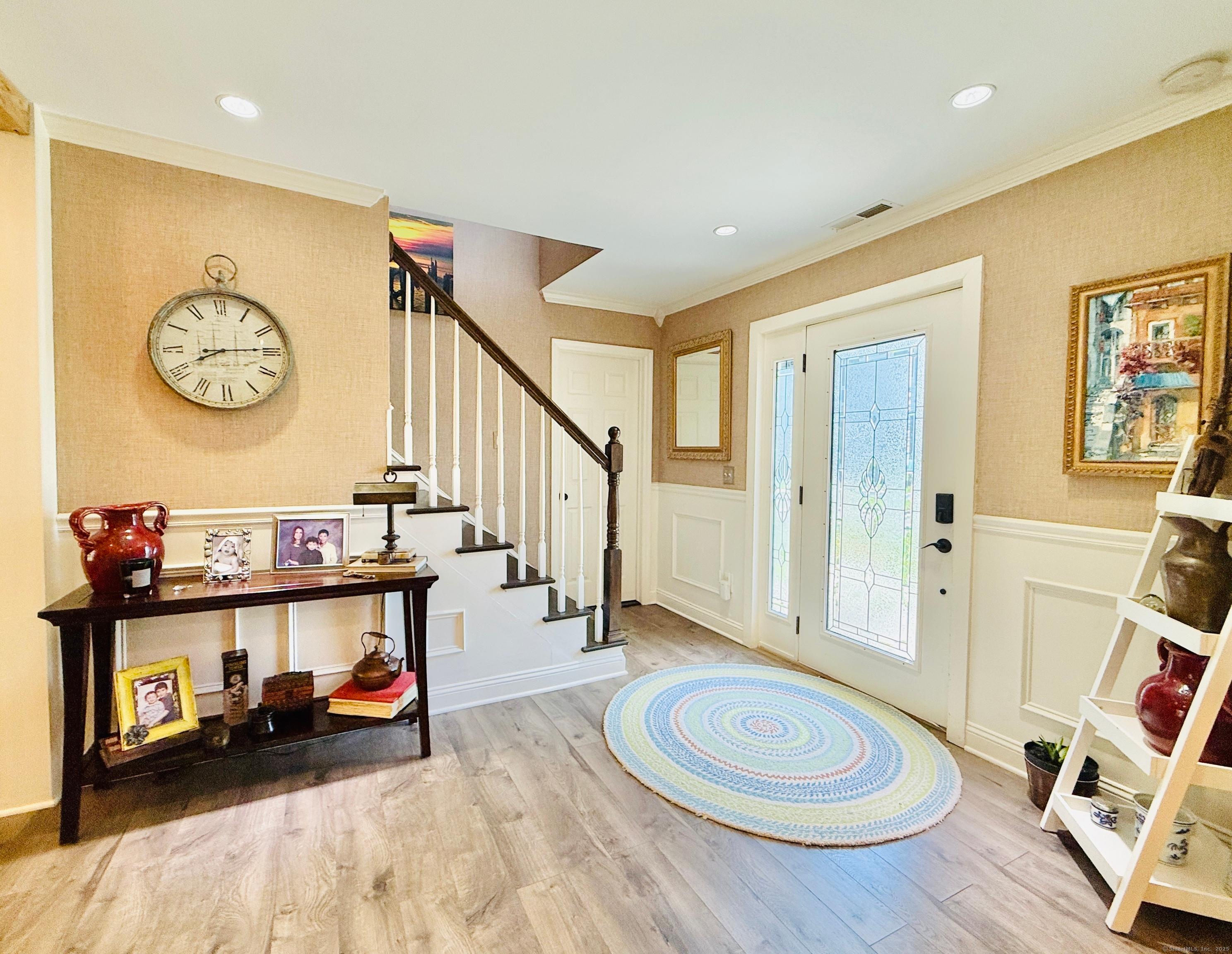 Darien, Connecticut, 06820, United States, 4 Bedrooms Bedrooms, ,3 BathroomsBathrooms,Residential,For Sale,1937000