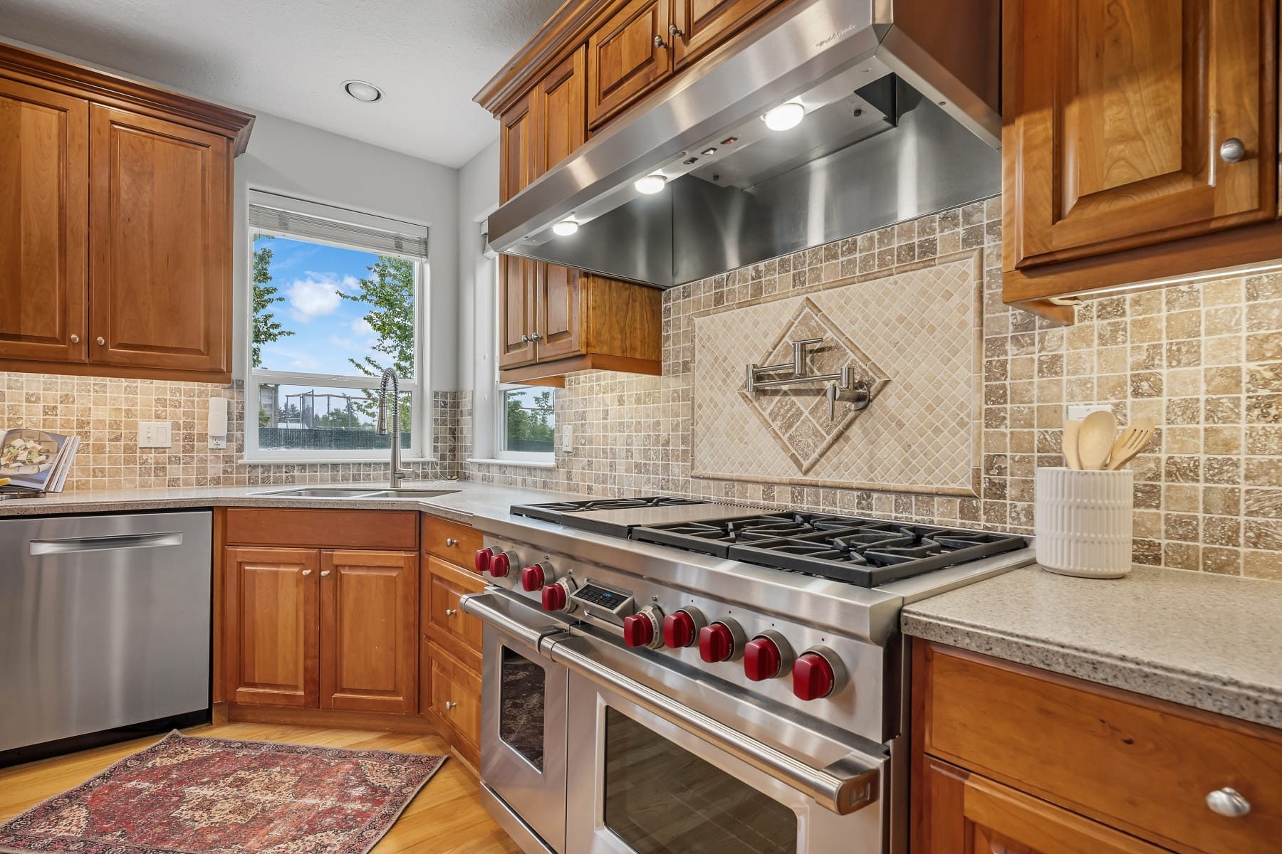  12432 SE MOUNTAIN SUN DR Clackamas, OR 97015 - 物件實景