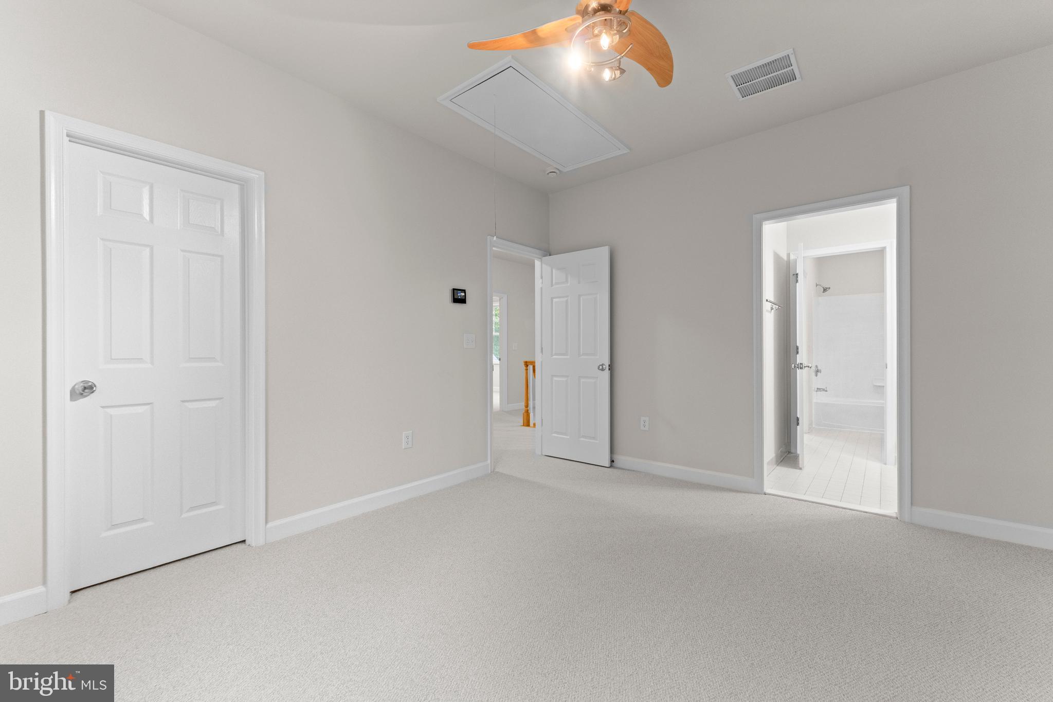 Brandy Station, Virginia, 22714, United States, 6 Bedrooms Bedrooms, ,4 BathroomsBathrooms,Residential,For Sale,2049369
