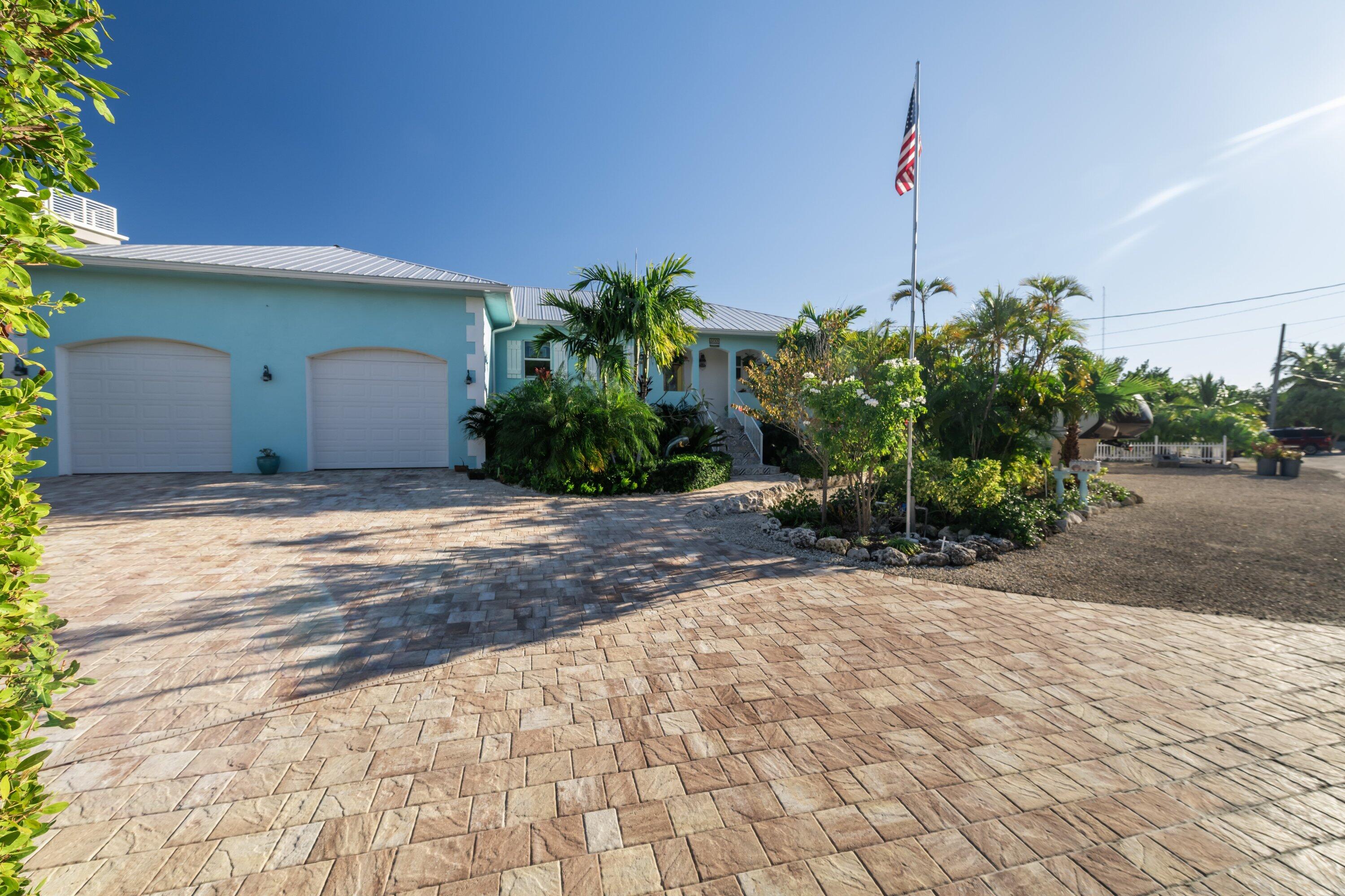1500 W Copa D Oro, MARATHON, Florida, 33050, United States, 4 Bedrooms Bedrooms, ,4 BathroomsBathrooms,Residential,For Sale,1500 W Copa D Oro,1672343