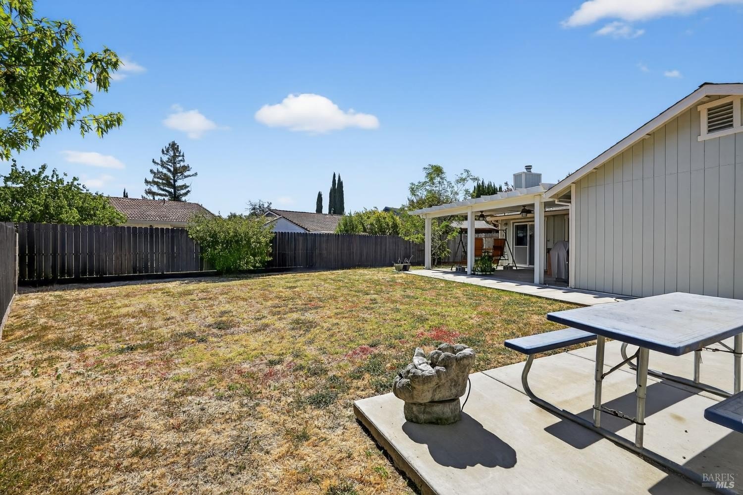 Fairfield, California, 94533, United States, 3 Bedrooms Bedrooms, ,2 BathroomsBathrooms,Residential,For Sale,1924818