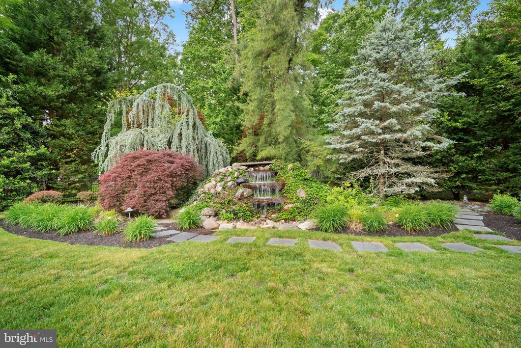 Hammonton, New Jersey, 08037, United States, 5 Bedrooms Bedrooms, ,5 BathroomsBathrooms,Residential,For Sale,1834534