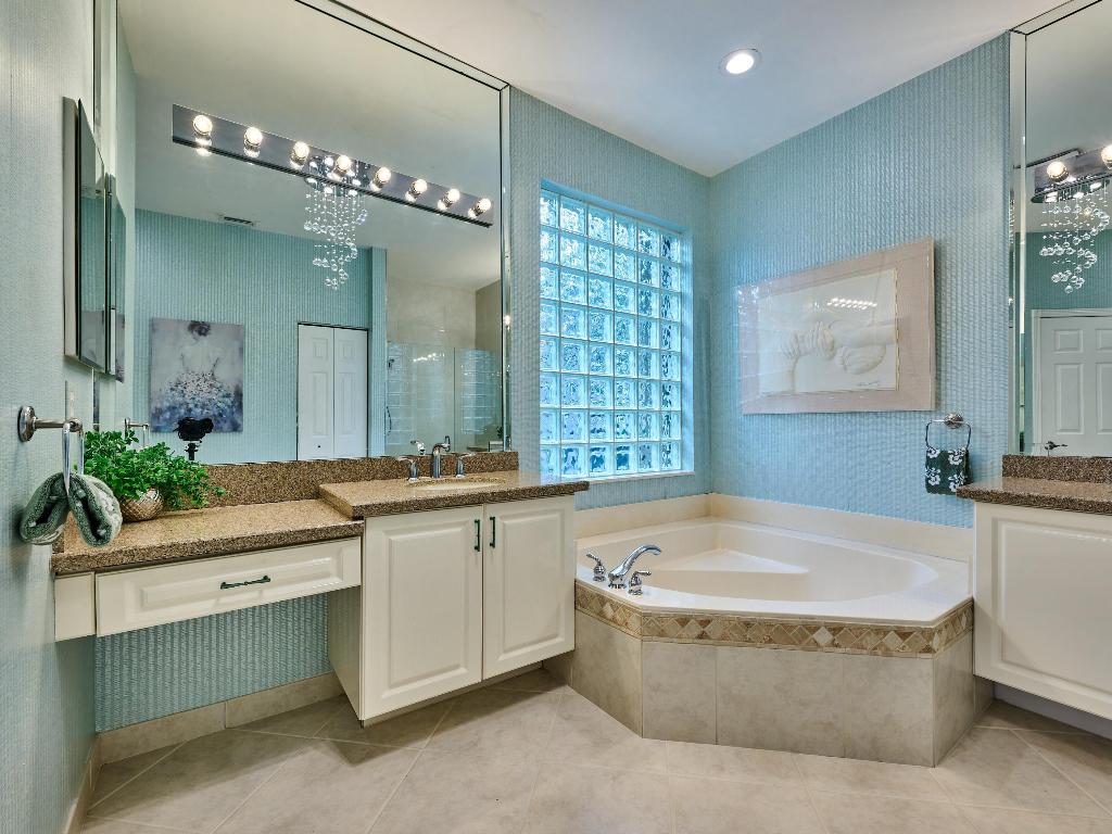 Delray Beach, Florida, 33446, United States, 3 Bedrooms Bedrooms, ,3 BathroomsBathrooms,Residential,For Sale,2011348