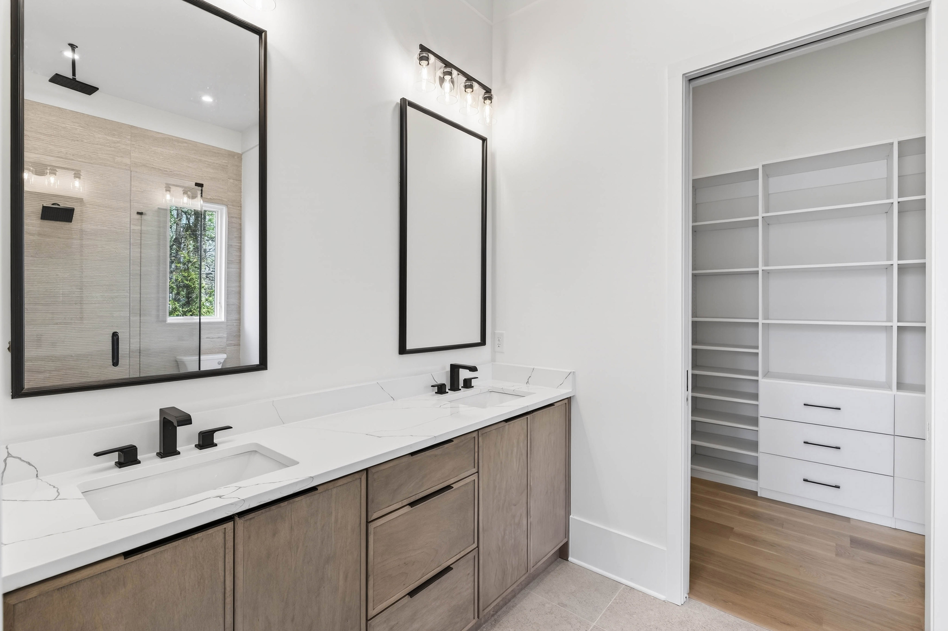  Stunning New Construction in Sought-After East Cobb - 物件實景