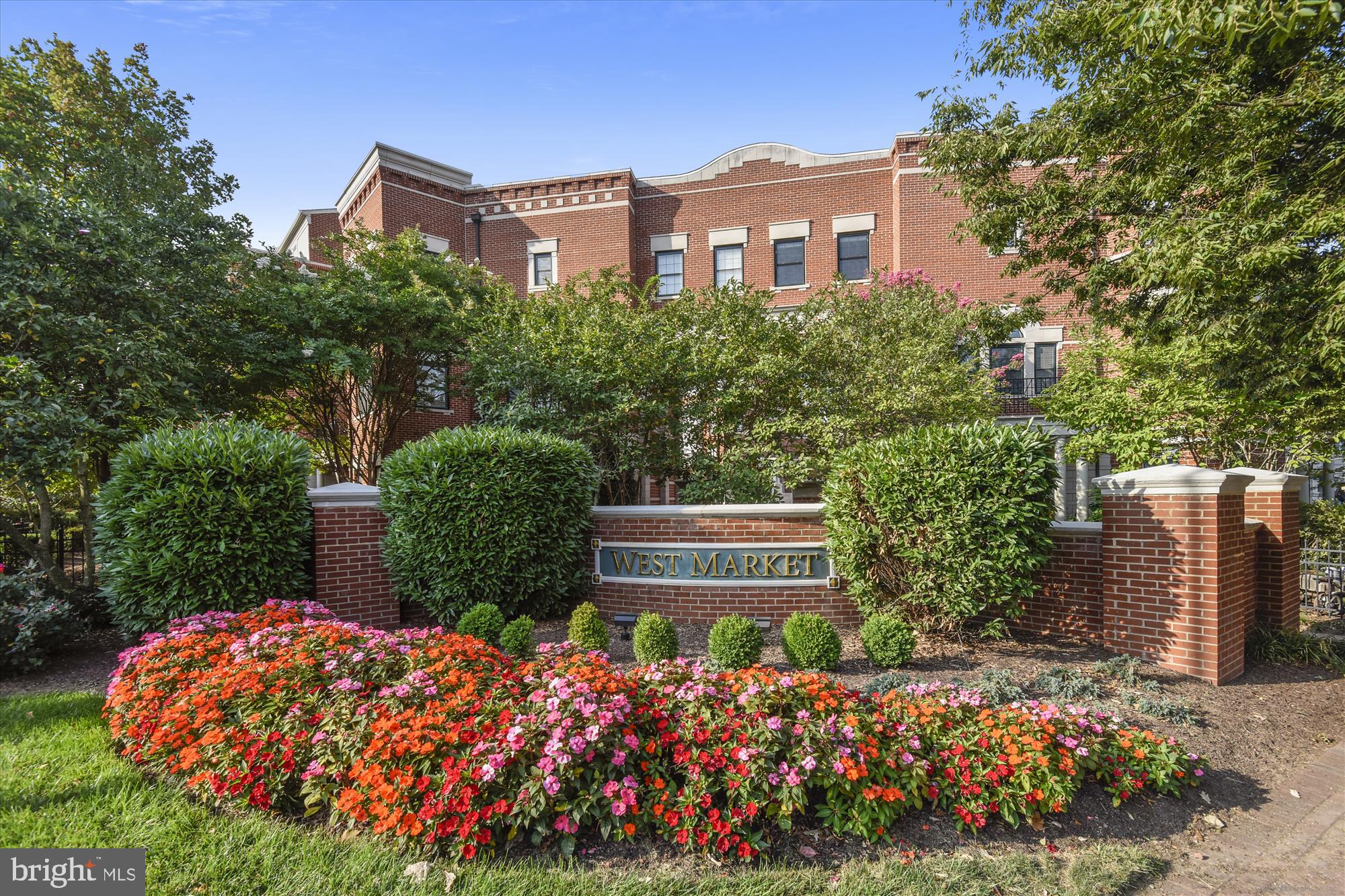 Reston, Virginia, 20190, United States, 2 Bedrooms Bedrooms, ,2 BathroomsBathrooms,Residential,For Sale,1915599
