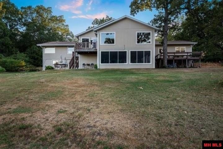 Mountain Home, Arkansas, 72653, United States, 5 Bedrooms Bedrooms, ,4 BathroomsBathrooms,Residential,For Sale,2031508