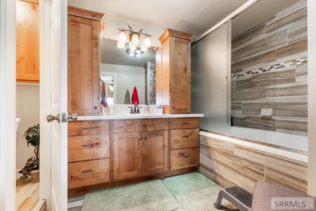 ISLAND PARK, Idaho, 83429, United States, 5 Bedrooms Bedrooms, ,5 BathroomsBathrooms,Residential,For Sale,1980298