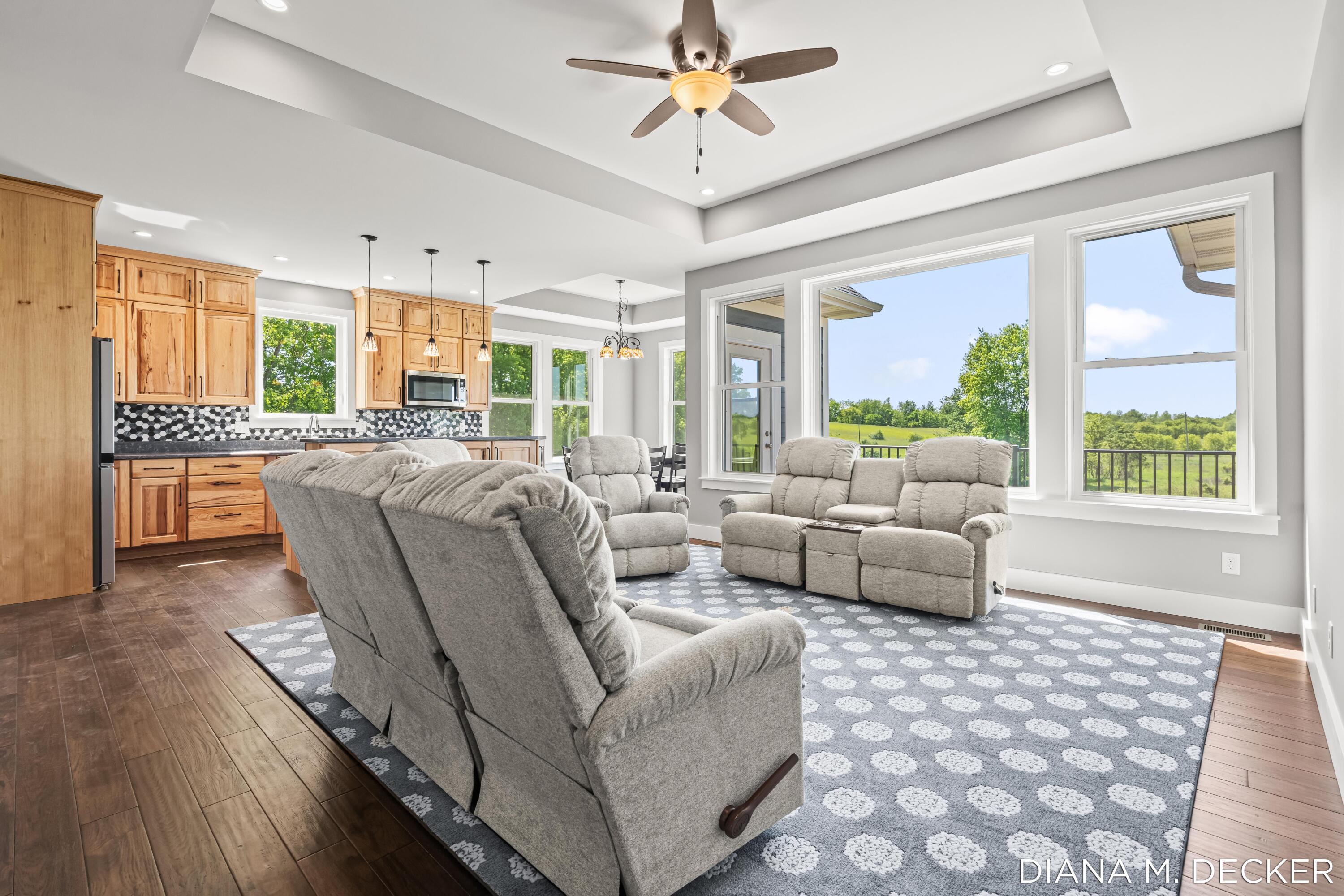 Bloomingdale, Michigan, 49026, United States, 2 Bedrooms Bedrooms, ,3 BathroomsBathrooms,Residential,For Sale,2049040