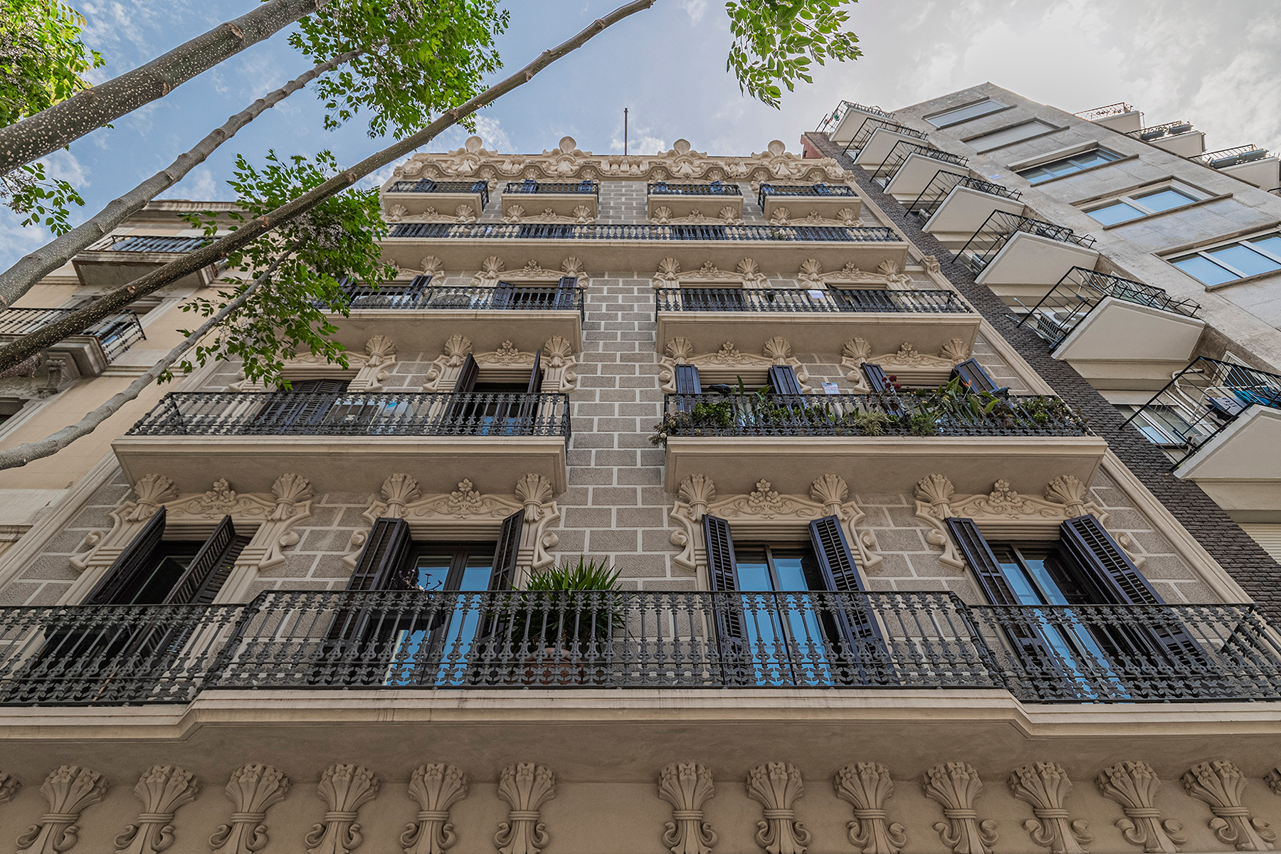  Renovated gem in the Quadrat d