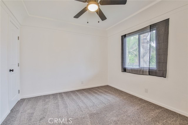 Los Angeles, California, 90003, United States, 5 Bedrooms Bedrooms, ,Residential,For Sale,1889512
