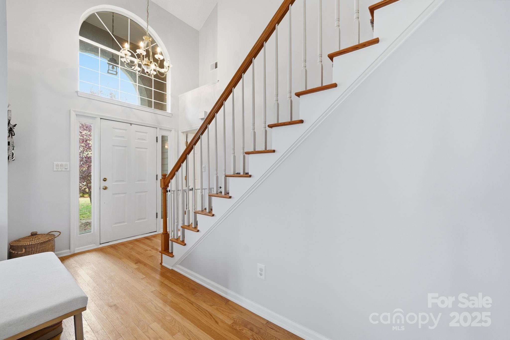 Charlotte, North Carolina, 28210, United States, 4 Bedrooms Bedrooms, ,3 BathroomsBathrooms,Residential,For Sale,2002030