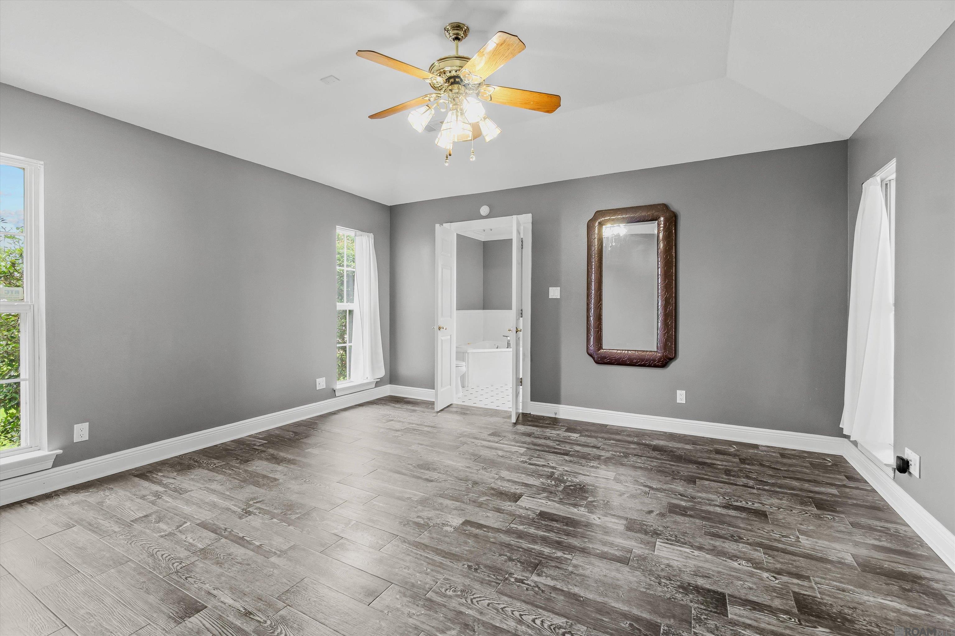 Gonzales, Louisiana, 70737, United States, 4 Bedrooms Bedrooms, ,3 BathroomsBathrooms,Residential,For Sale,1920960
