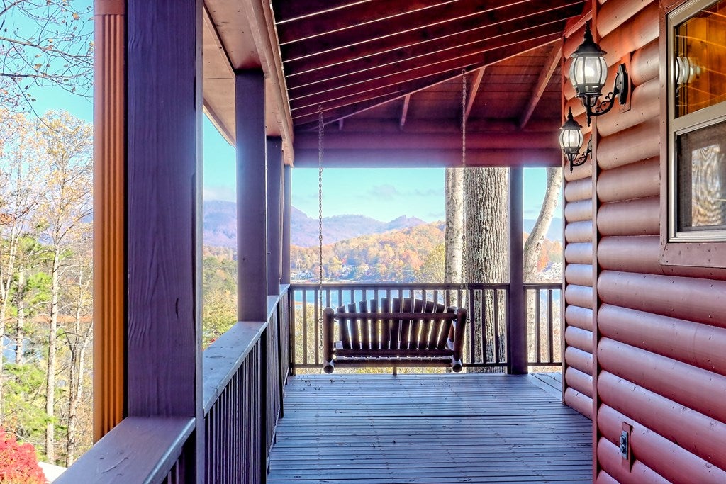 Young Harris, Georgia, 30582, United States, 4 Bedrooms Bedrooms, ,5 BathroomsBathrooms,Residential,For Sale,1987920