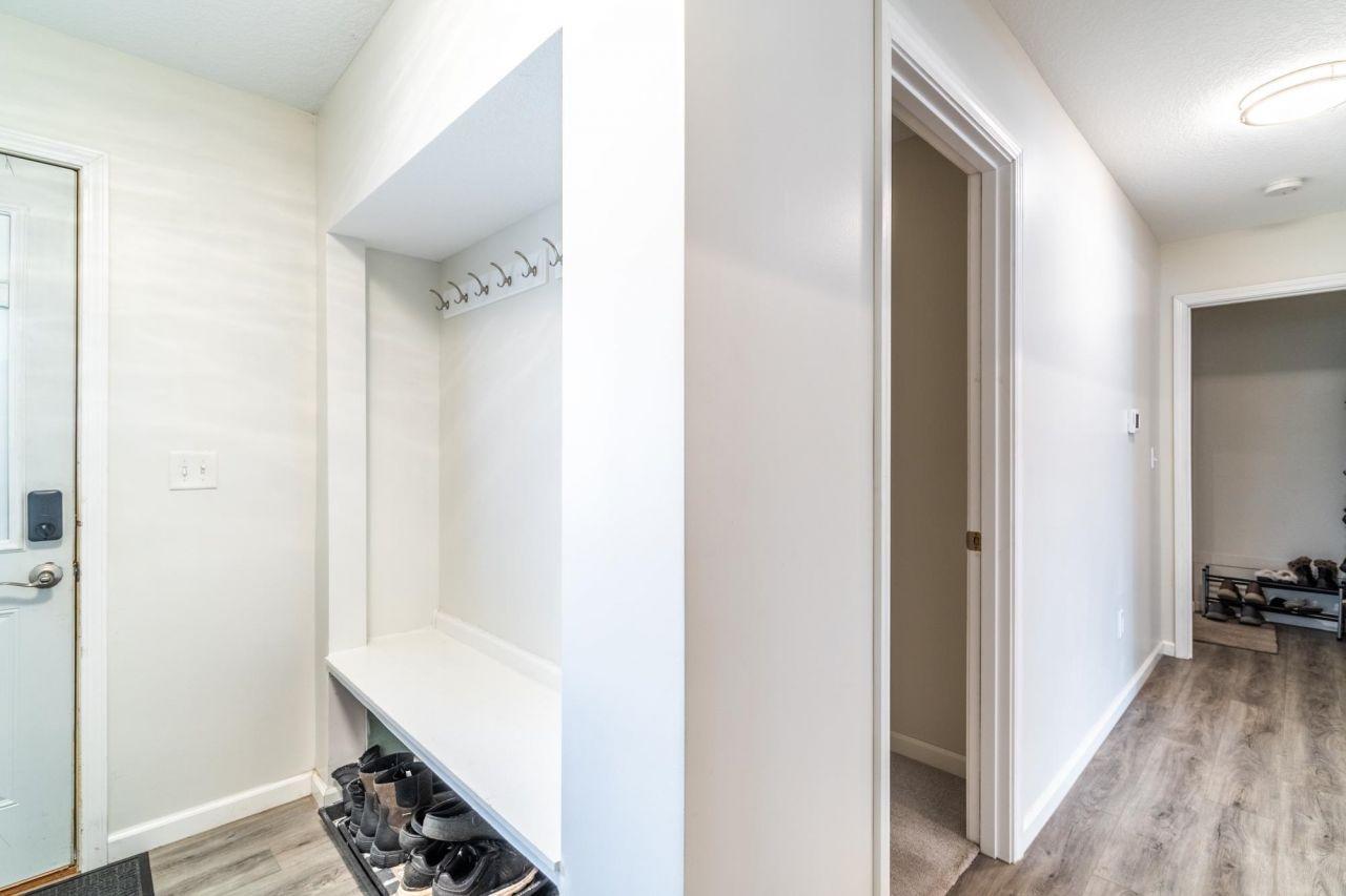 Angola, Indiana, 46703, United States, 2 Bedrooms Bedrooms, ,2 BathroomsBathrooms,Residential,For Sale,1768550