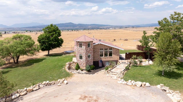 Spring City, Utah, 84662, United States, 4 Bedrooms Bedrooms, ,3 BathroomsBathrooms,Residential,For Sale,1904344
