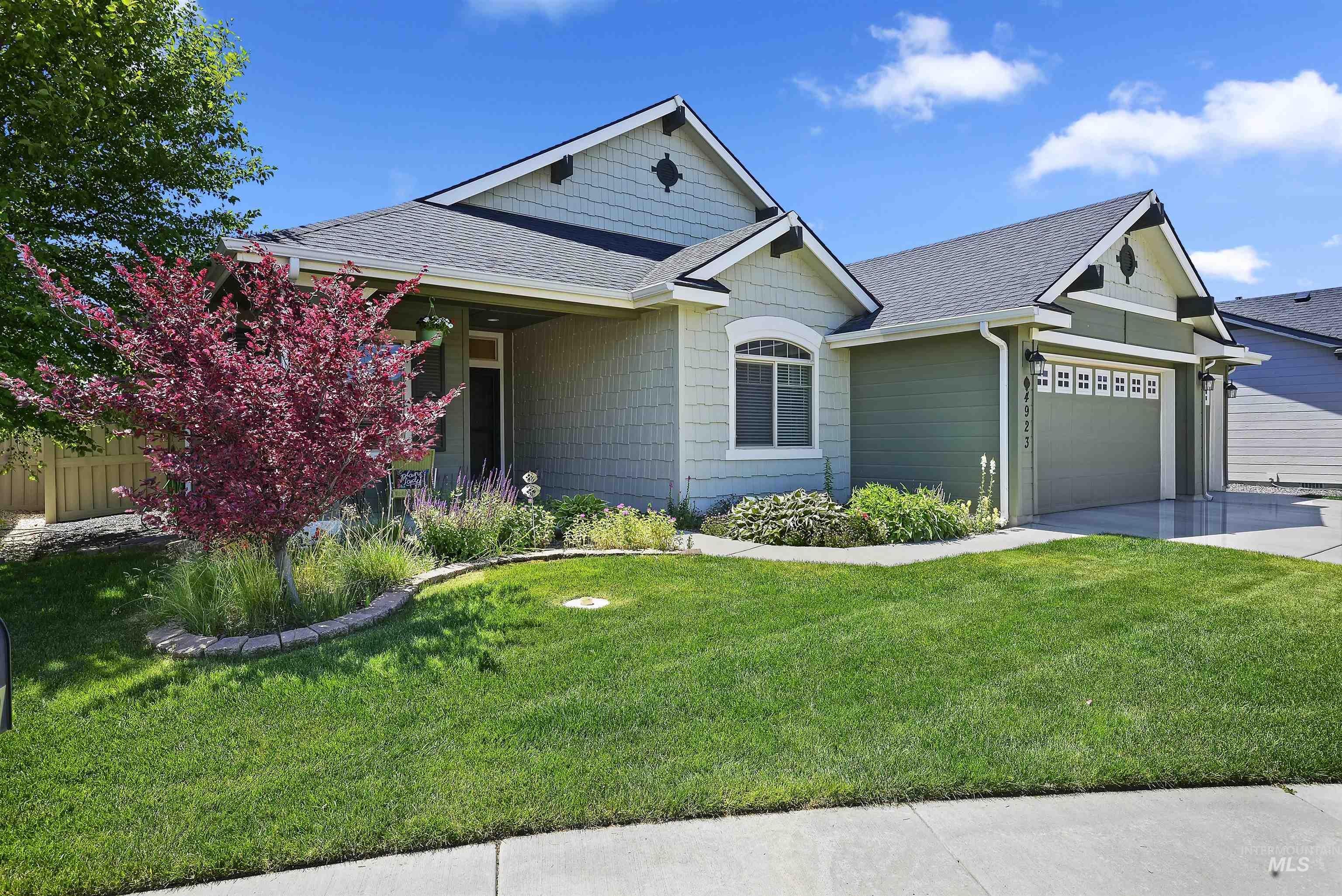 4923 Torana St, Meridian, Idaho, 83646, United States, 3 Bedrooms Bedrooms, ,2 BathroomsBathrooms,Residential,For Sale,4923 Torana St,1627957