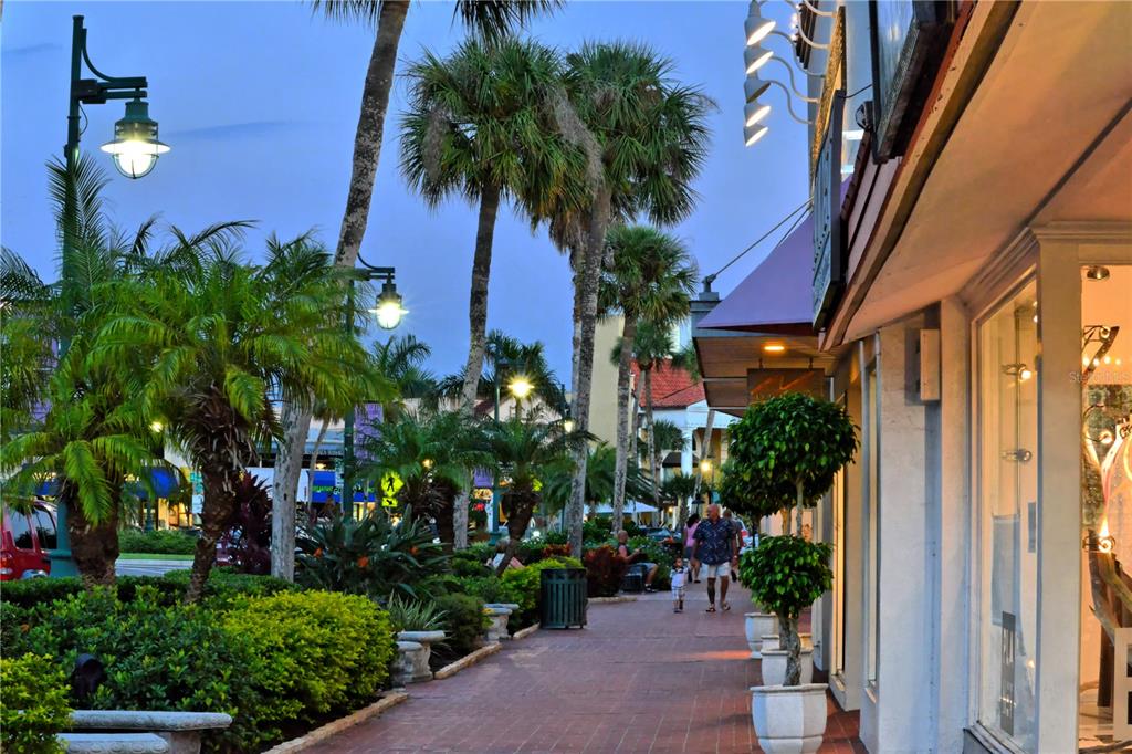 Sarasota, Florida, 34236, United States, 2 Bedrooms Bedrooms, ,2 BathroomsBathrooms,Residential,For Sale,1932959