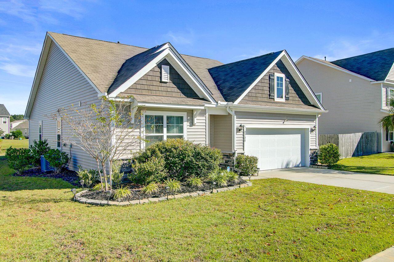 Johns Island, South Carolina, 29455, United States, 4 Bedrooms Bedrooms, ,2 BathroomsBathrooms,Residential,For Sale,1967653