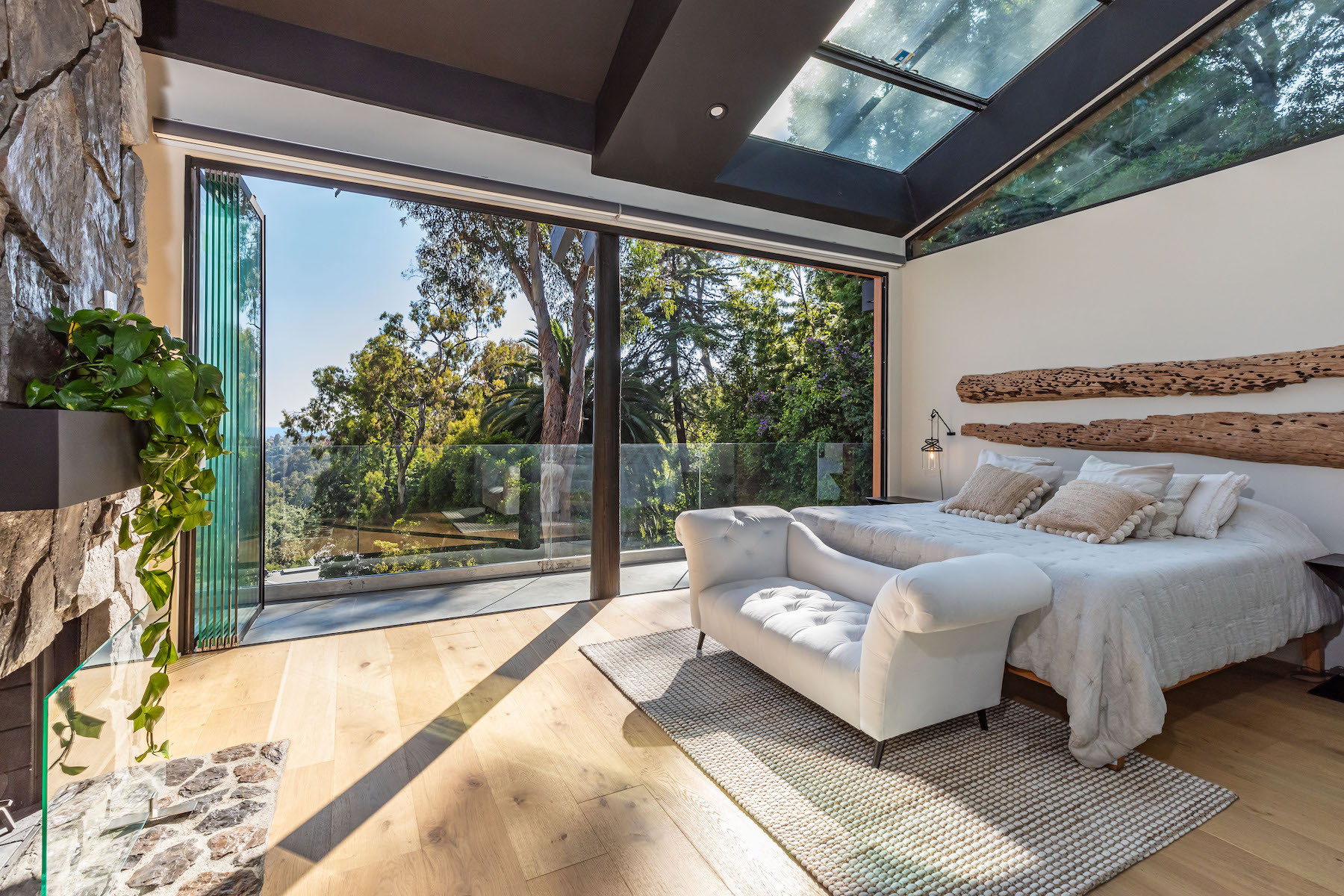  1509 Amalfi Drive - 物件實景