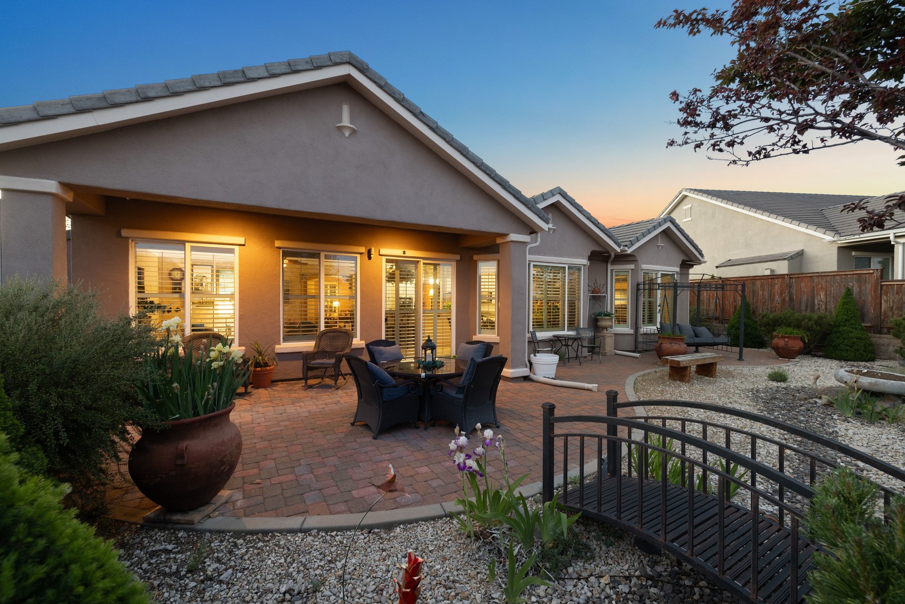  Sierra Canyon’s Largest Floor Plan with Sweeping Mountain & Sunset Views - 物件實景