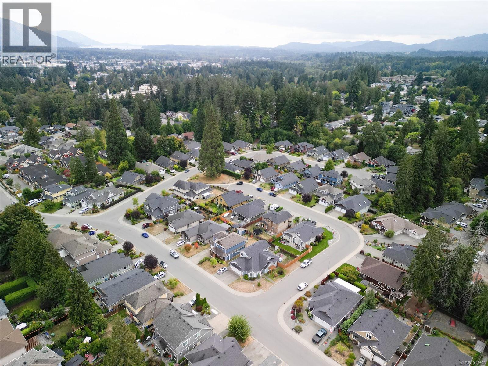 DUNCAN, British Columbia, V9L 0E1, CA, 4 Bedrooms Bedrooms, ,3 BathroomsBathrooms,Residential,For Sale,1949053