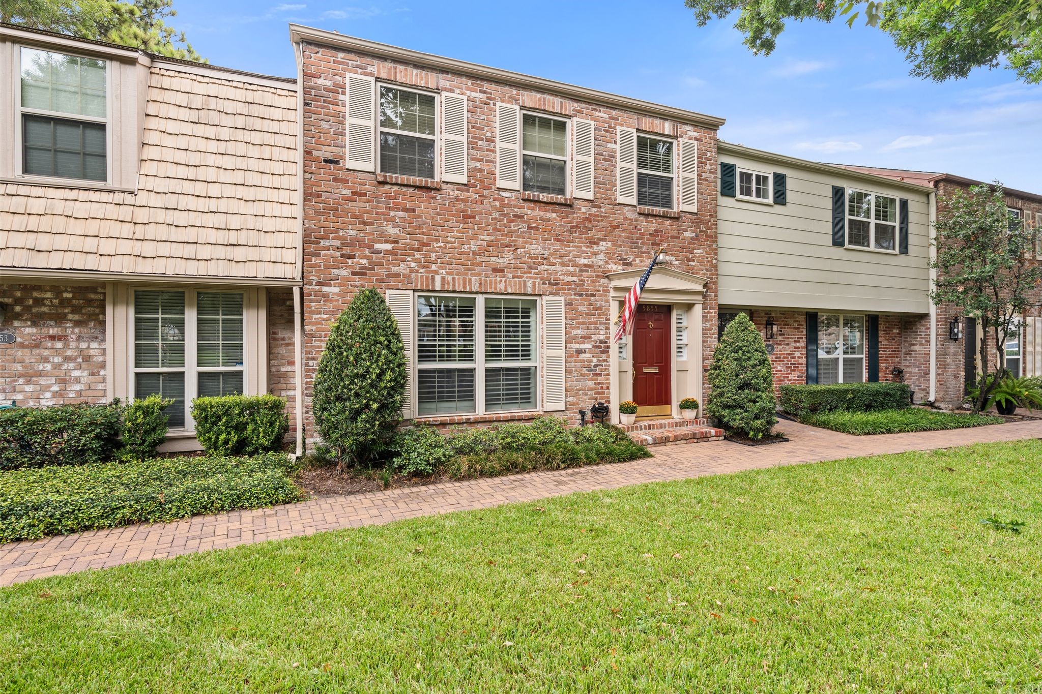  5855 Valley Forge Drive #109 - 物件實景