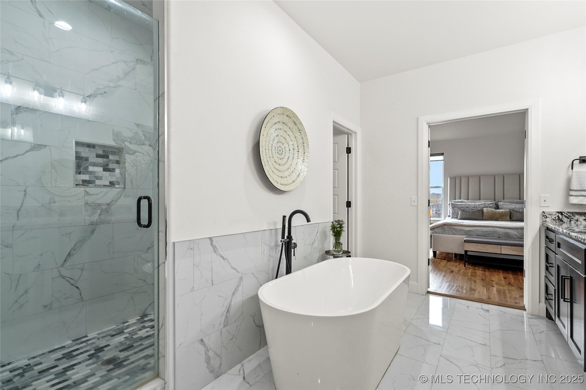 Broken Arrow, Oklahoma, 74014, United States, 3 Bedrooms Bedrooms, ,4 BathroomsBathrooms,Residential,For Sale,1997377