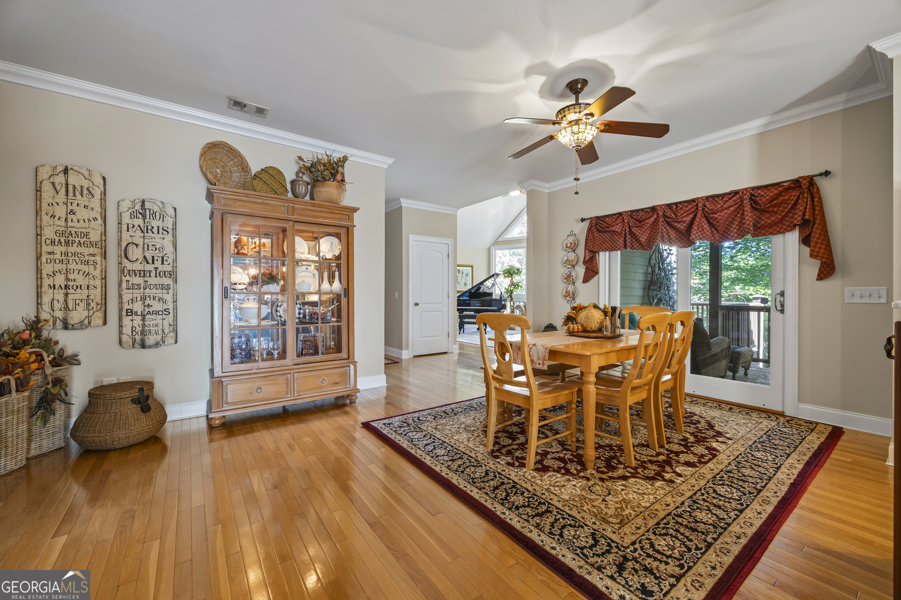 Helen, Georgia, 30545, United States, 3 Bedrooms Bedrooms, ,3 BathroomsBathrooms,Residential,For Sale,1983913